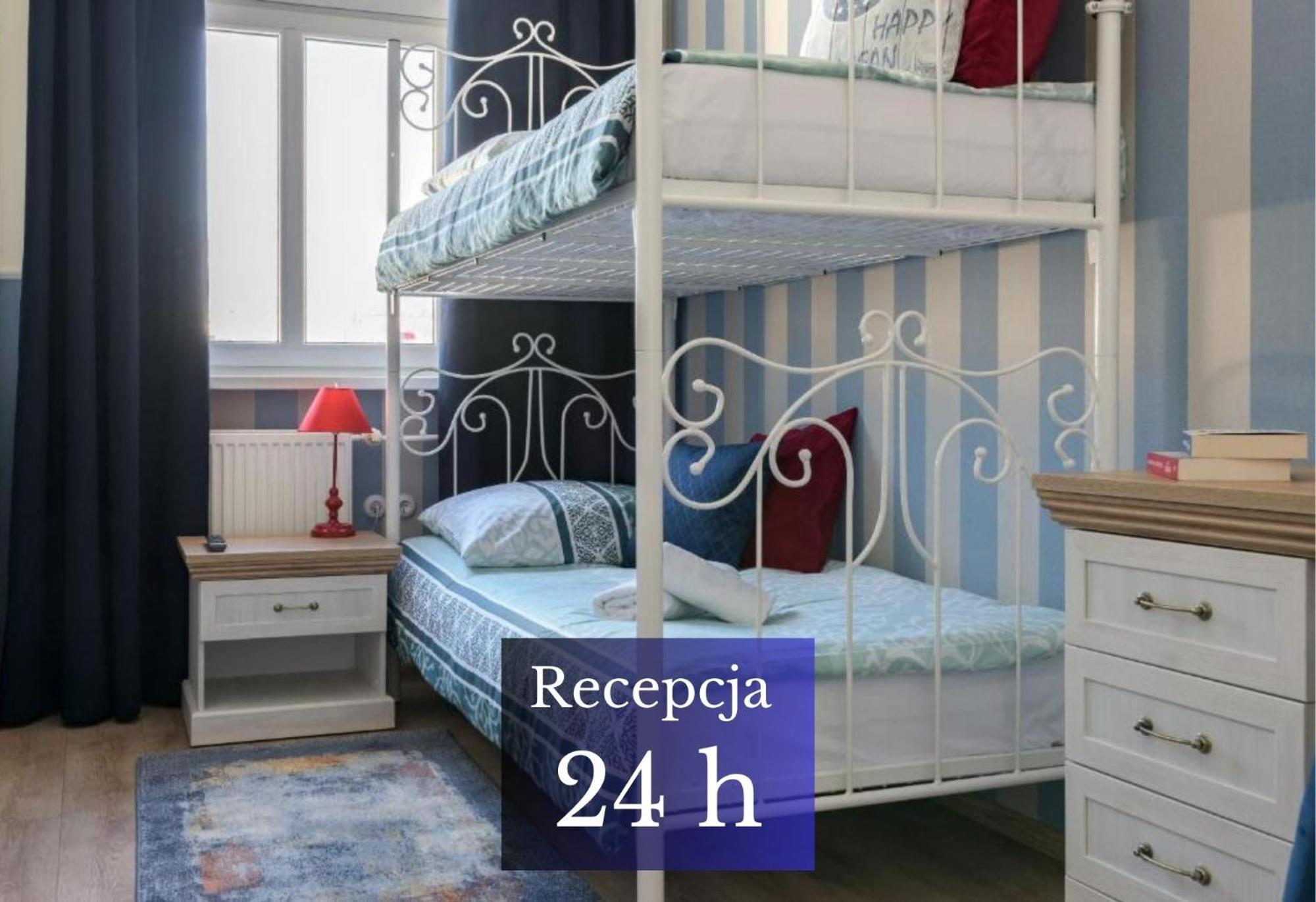 אופולה Hostel Night O'Clock מראה חיצוני תמונה